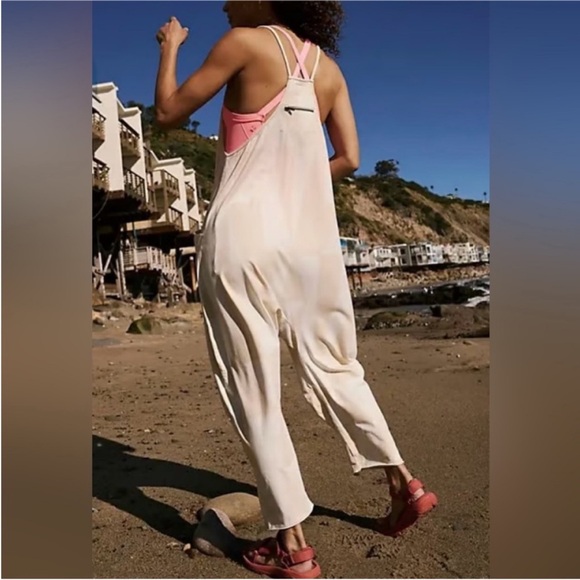 Nwot Free People Hot Shot Printed Onesie - Picture 3 of 8